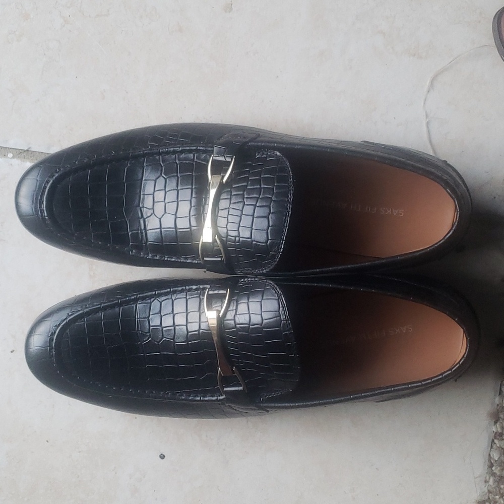 Saks fifth  avenue ferrari black  lofars,man's  black shoe